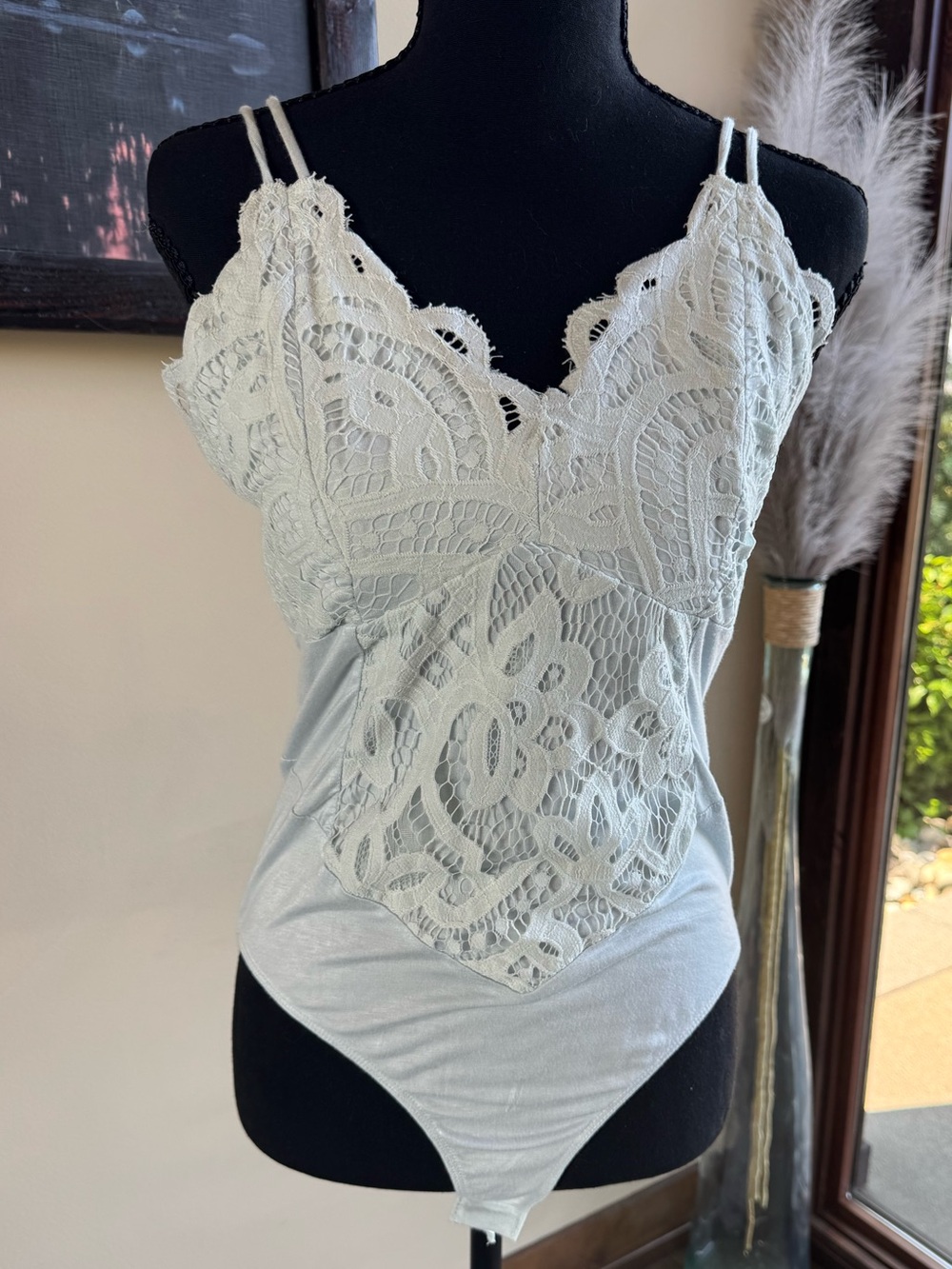 NWT Lace-Trim Light Blue Women's Cami Bodysuit Medium